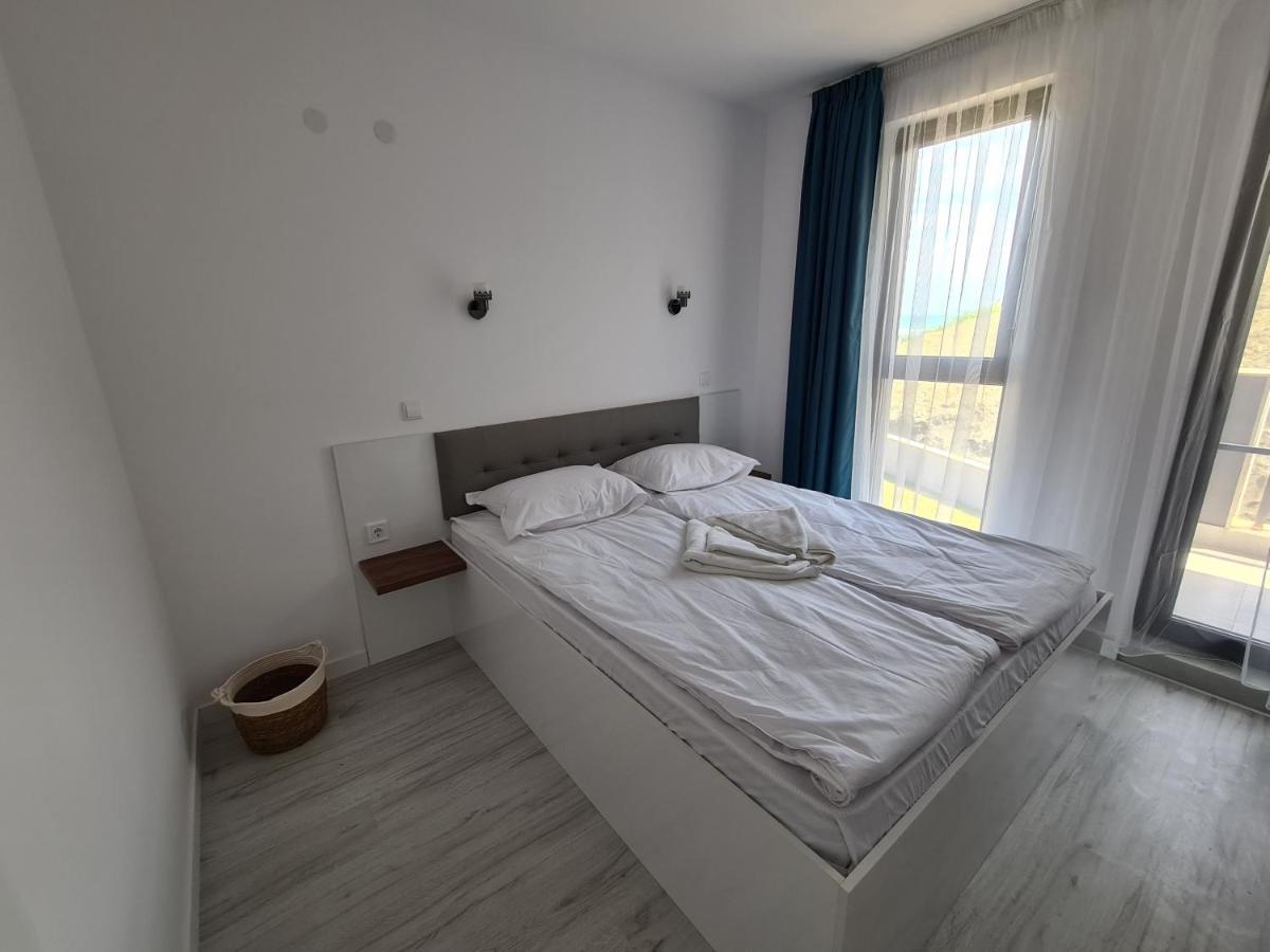 Dolphin Beach Apart Obzor Exteriör bild